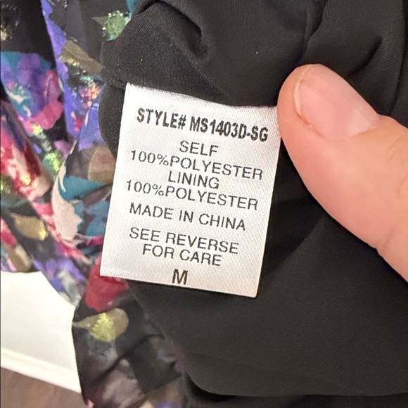 Meet Me in Santorini “Midnight Garden” Flutter Sleeve Mini Dress – NWT – Size M - Picture 3 of 9